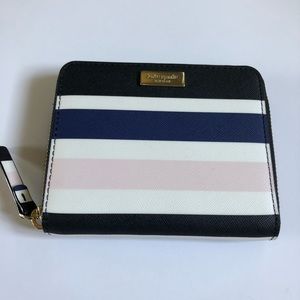 NWT Kate Spade Laurel Way Darci striped Wallet